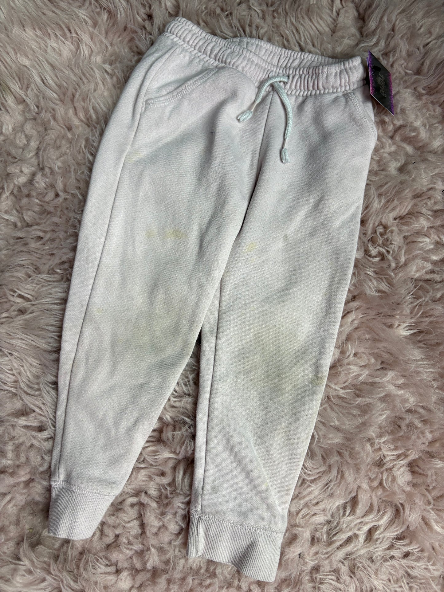 Pinky Sweats